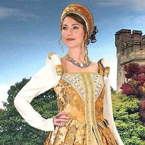 Anjou Gown