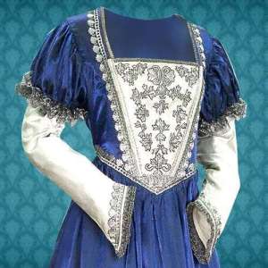 Lady of Leeds Gown