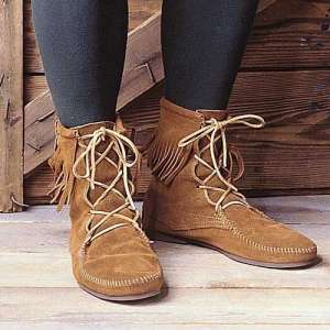 Low Boots with Fringe